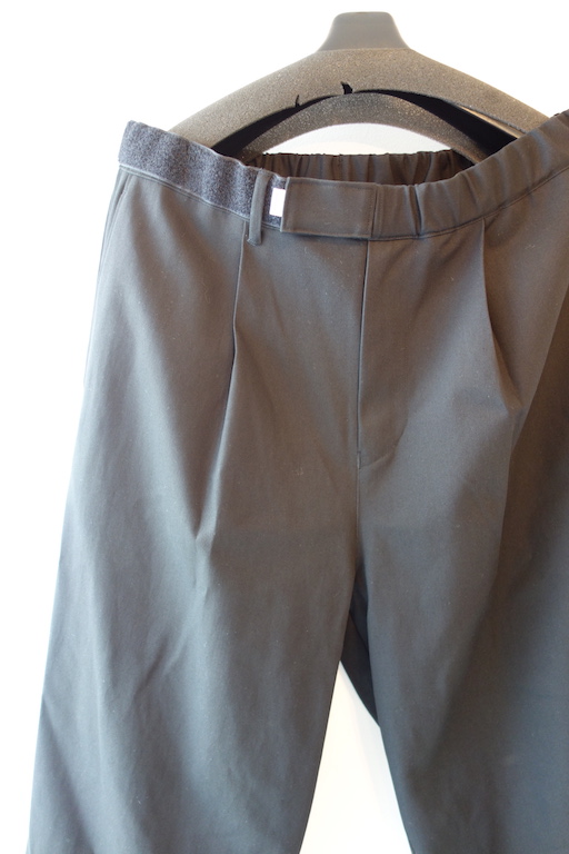 Graphpaper』”COTTON TWILL Wide Tuck Cook Pants” ｜ 福岡市今泉の