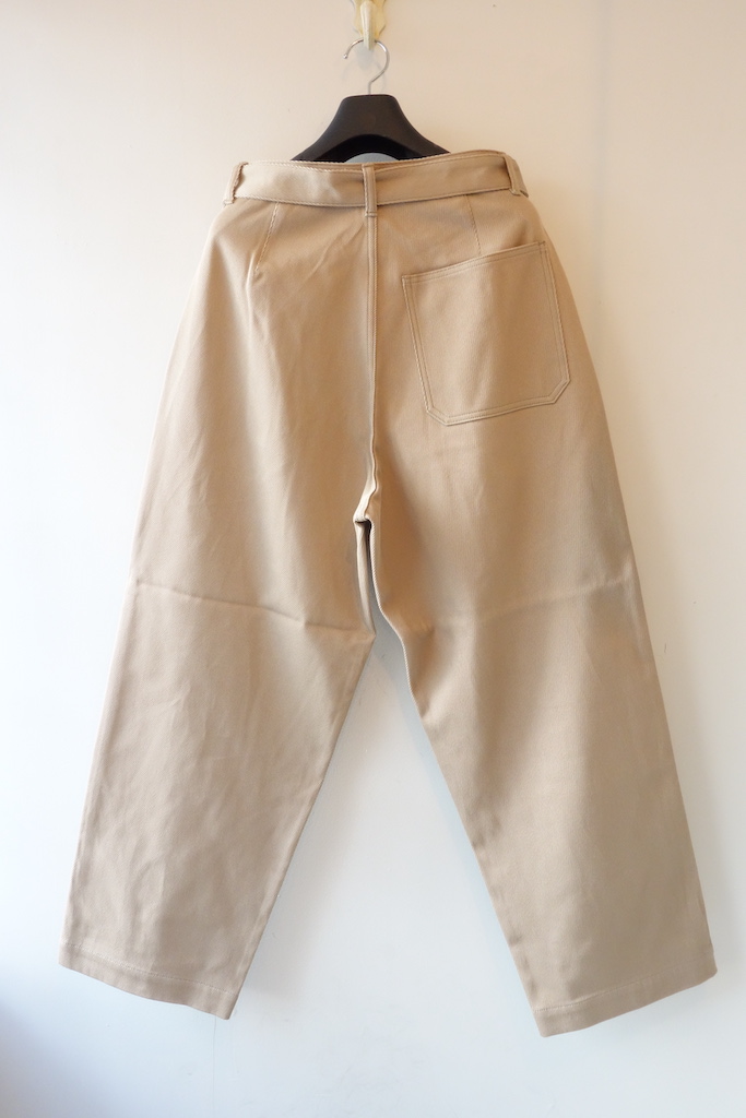 Graphpaper』”Hard Twill Belted Pants” ｜ 福岡市今泉のセレクト 