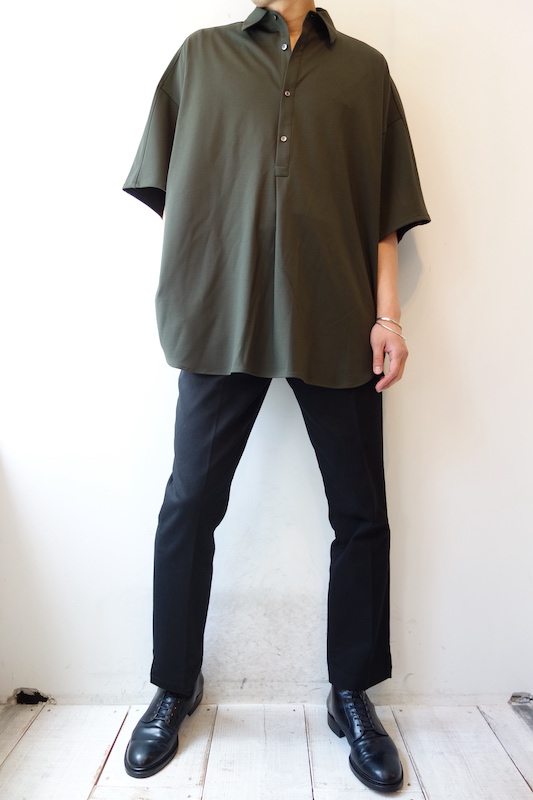 Graphpaper』”Viscose Ponte S/S Yoke Sleeve Shirt” ｜ 福岡市今泉の 